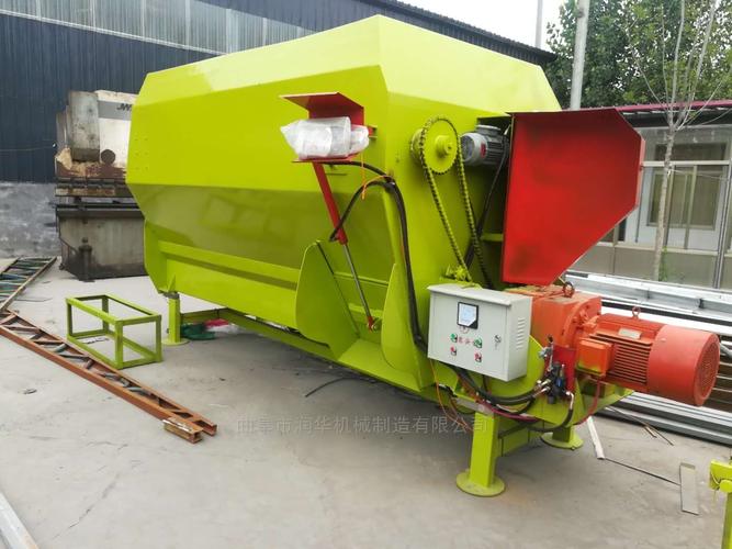 RF-TMR-12牛羊養殖飼料粉碎混料機 牧草青儲TMR攪拌機的全面解析